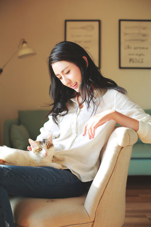 国际足球裁判执法标准升级，公正公开成为主旋律，足球裁判执法规则